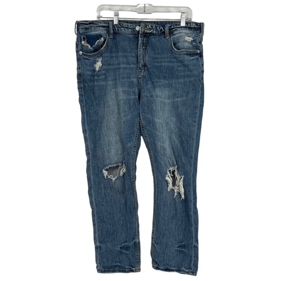 Anthropologie Pilcro Distressed Straight Leg Medium Wash Blue Jeans Size 31 - Picture 1 of 6